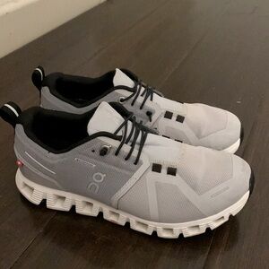 On cloud running shoes super comfortable